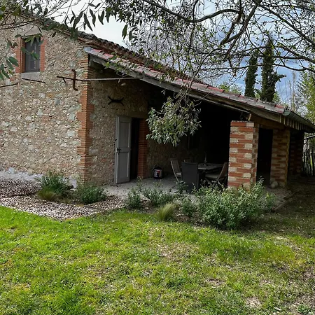 Trois Etoiles, Maison De Campagne *